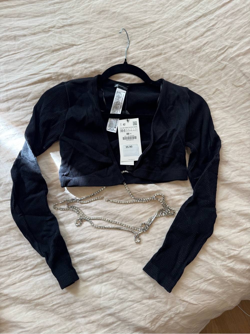 Zara Black Ribbed V-Neck Long-Sleeve Crop Top